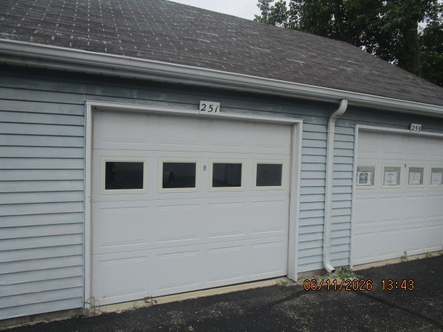 251 Constitution Drive Property Photo 8