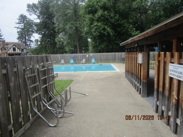 251 Constitution Drive Property Photo 11