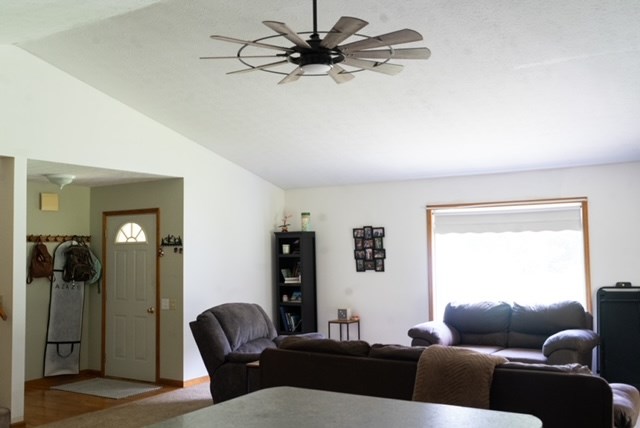 101 Pinehurst Blvd. Property Photo 12