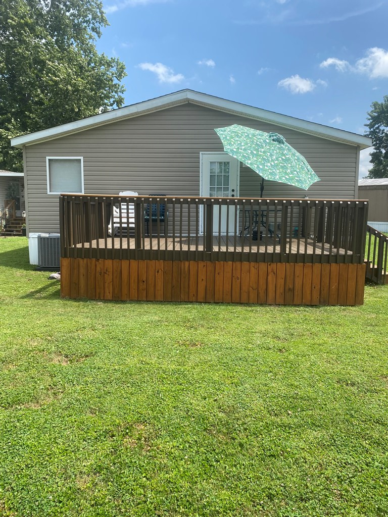 8 Mohican Circle Property Photo 2