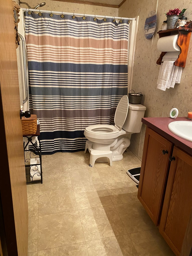 8 Mohican Circle Property Photo 12