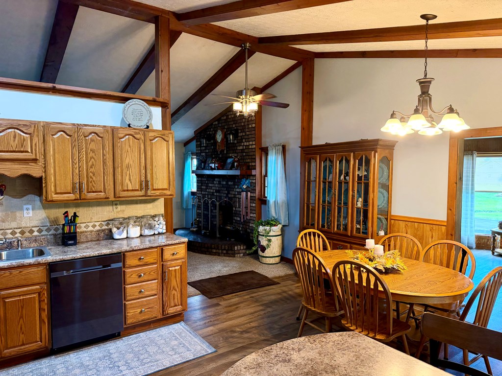 6467 Beaver Pike Road Property Photo 18