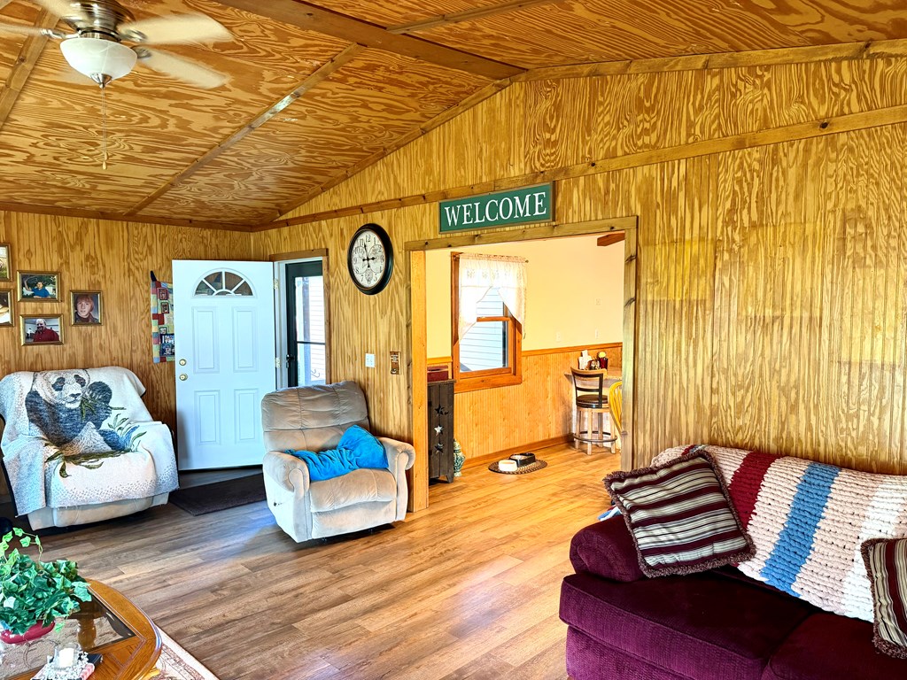 6467 Beaver Pike Road Property Photo 20