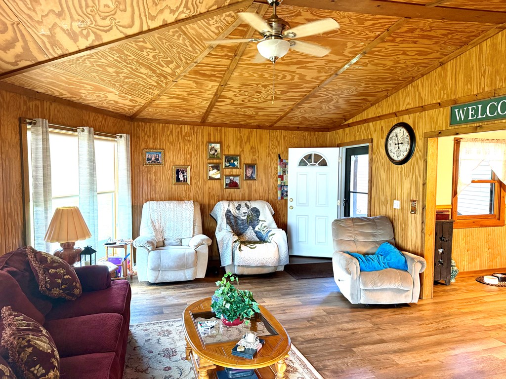 6467 Beaver Pike Road Property Photo 25