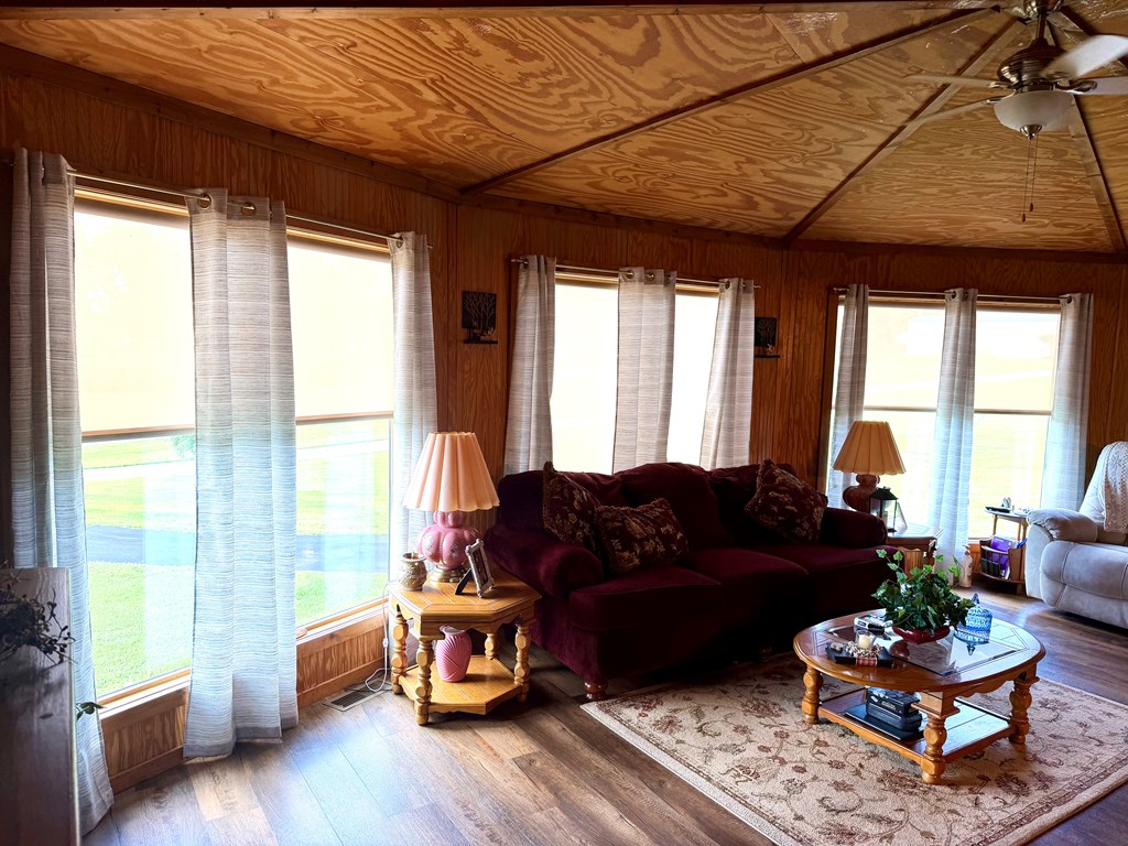 6467 Beaver Pike Road Property Photo 27