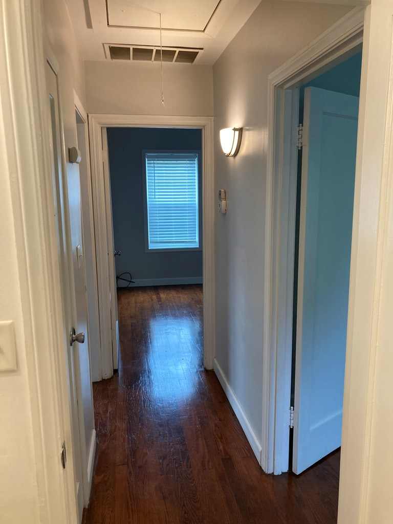 509 W 5th St Property Photo 5