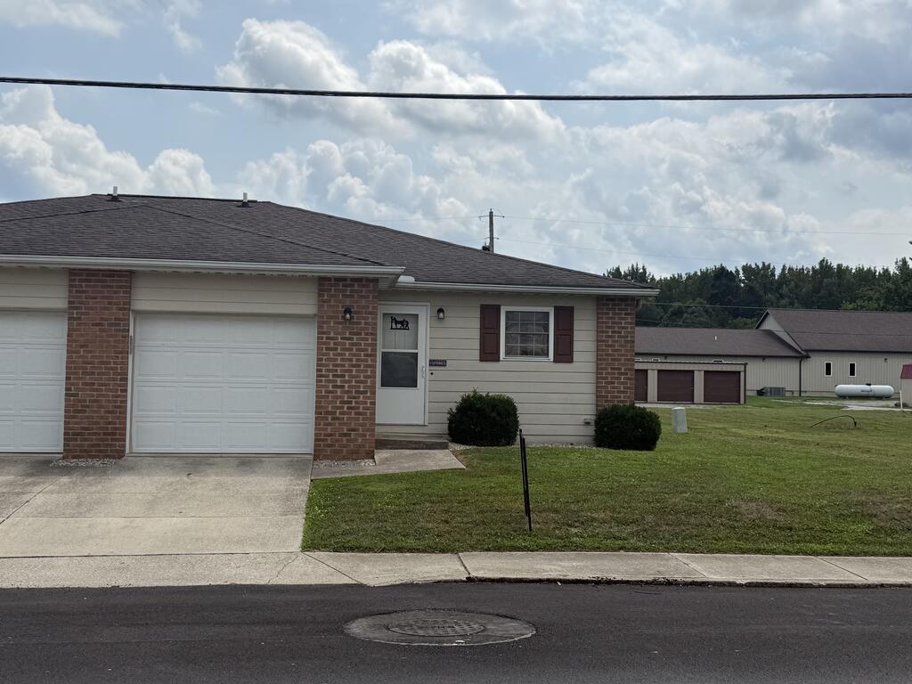 4 Walnut Street Property Photo 1