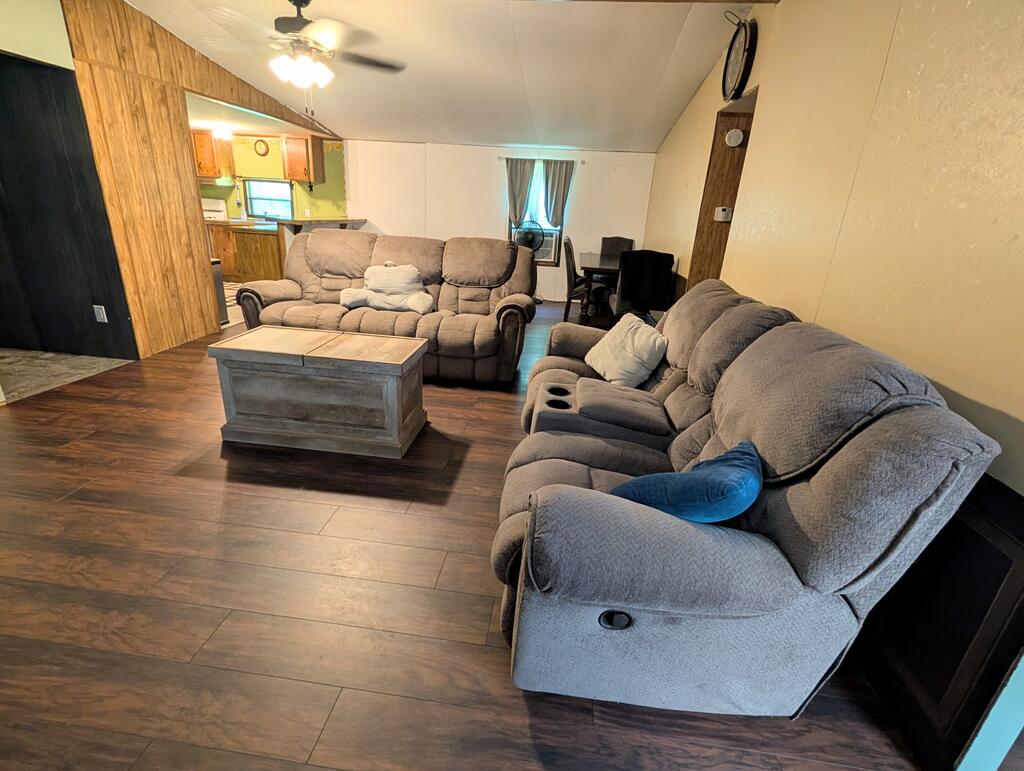 59643 Curry Road Property Photo 7