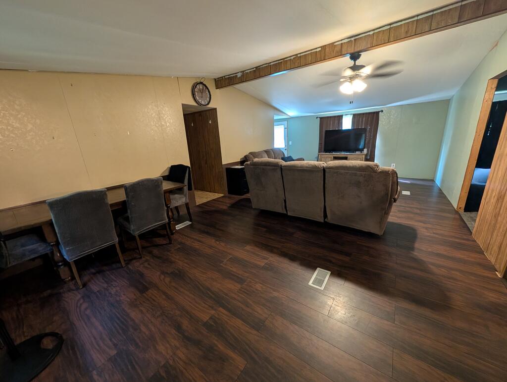 59643 Curry Road Property Photo 9