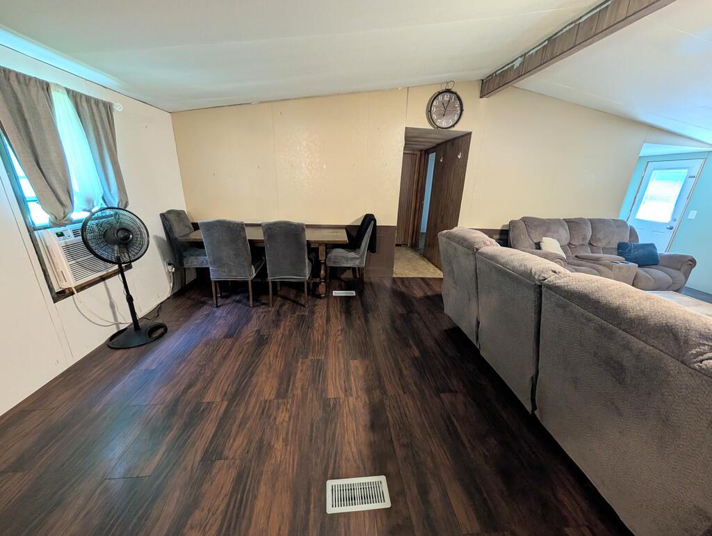 59643 Curry Road Property Photo 10