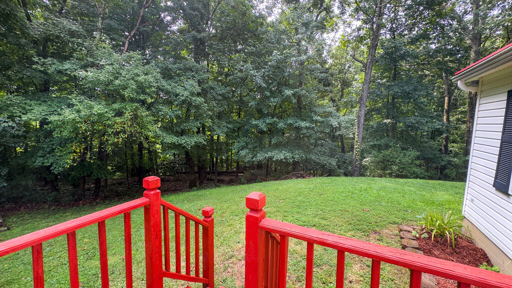 1008 Chestnut Grove Rd. Property Photo 7