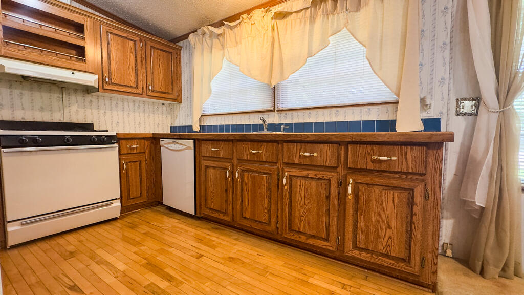 1008 Chestnut Grove Rd. Property Photo 22