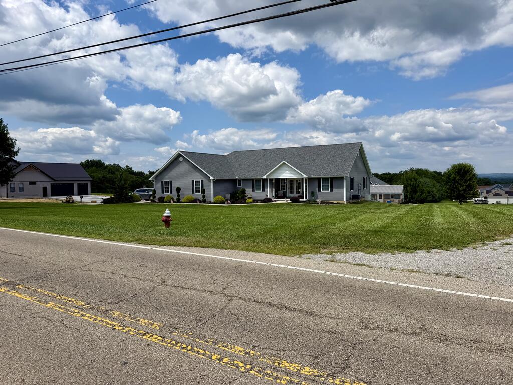 97 Trinity Lane Property Photo 3