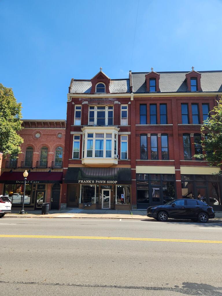 20 E Main Street Property Photo 1