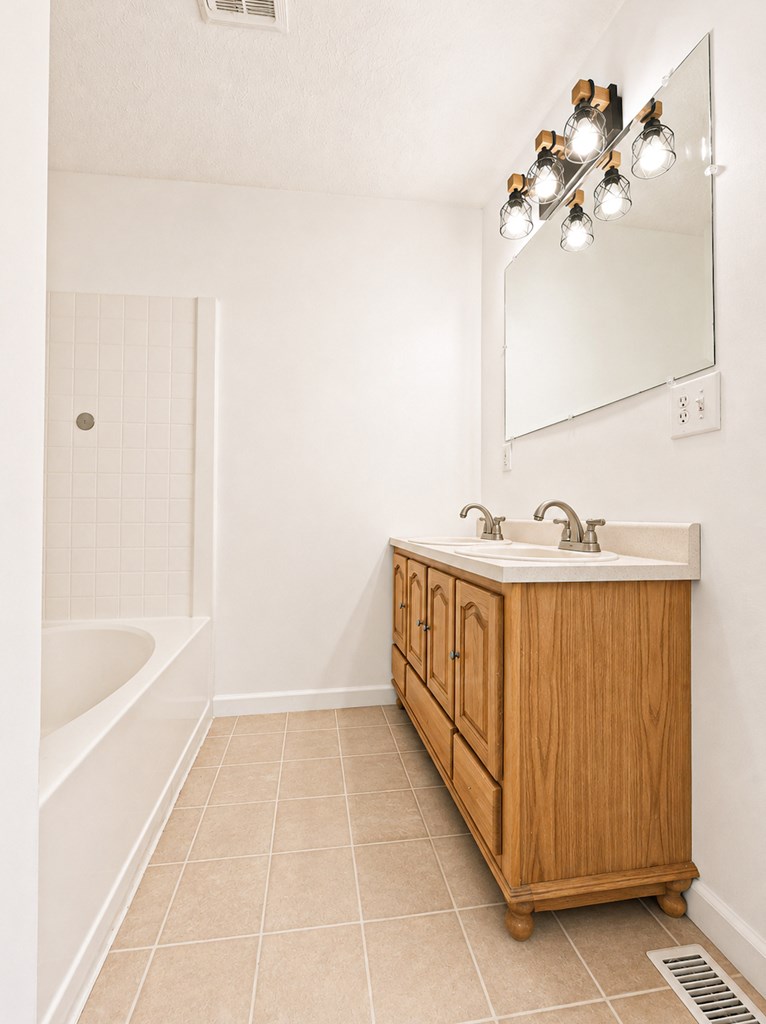 238 Carman Drive Property Photo 10