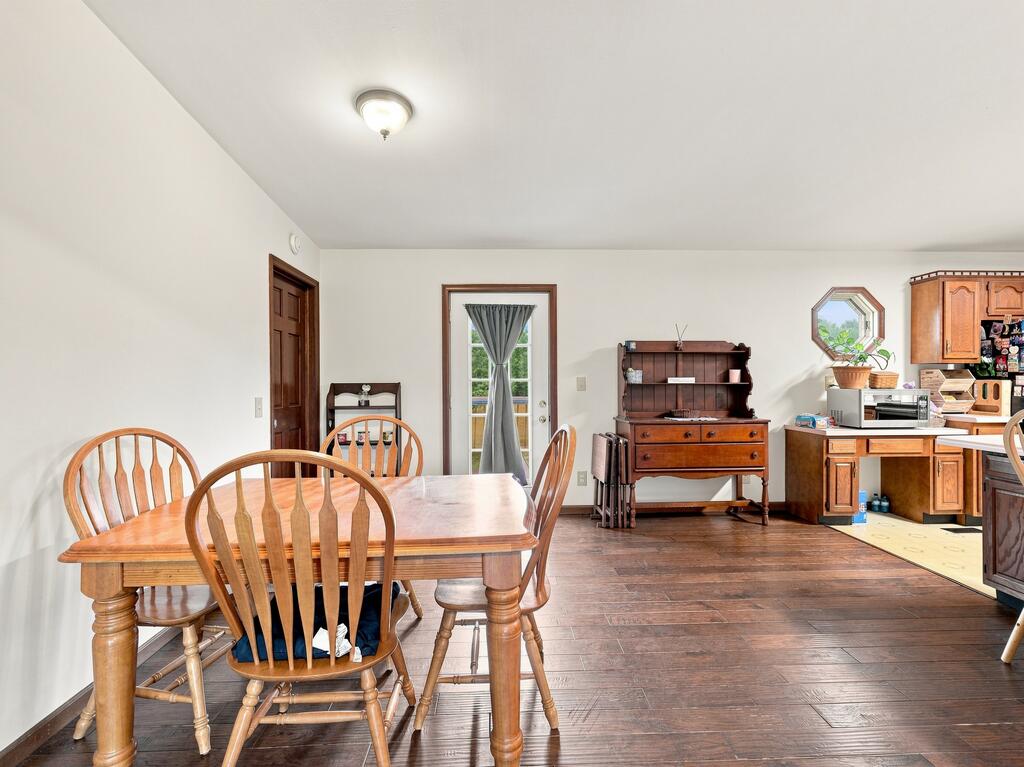 30396 Orr Road Property Photo 7