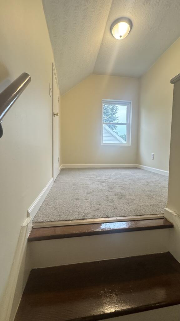 518 3rd St Property Photo 21