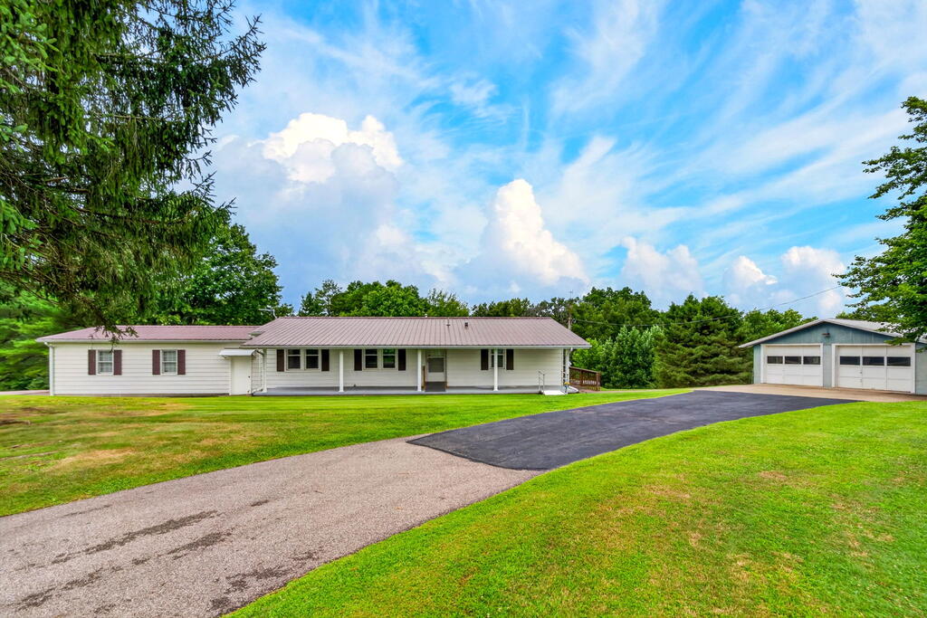2530 Cherry Ridge Road Property Photo 15