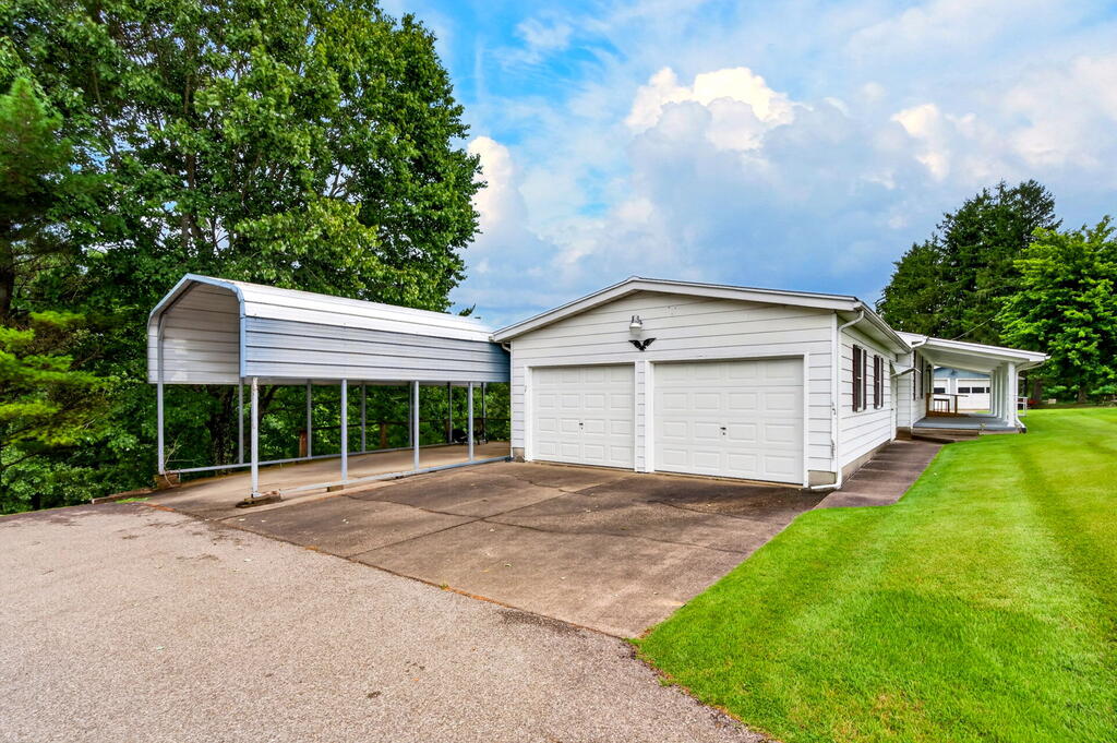 2530 Cherry Ridge Road Property Photo 41