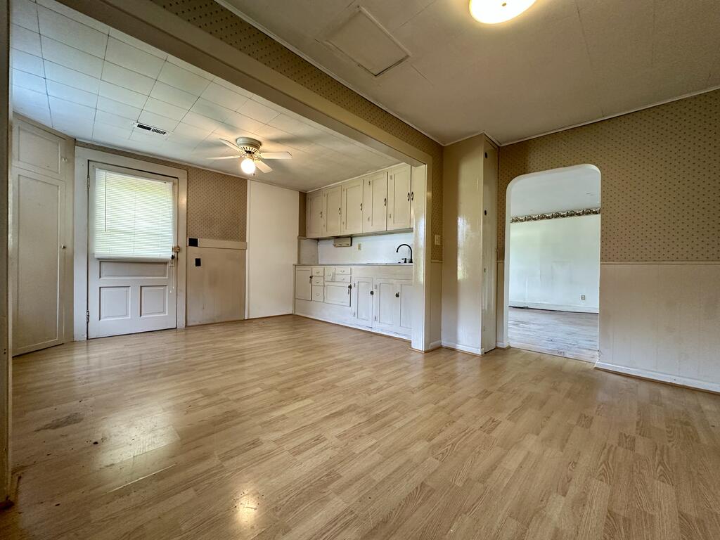 7424 St. Rt. 180 Property Photo 18
