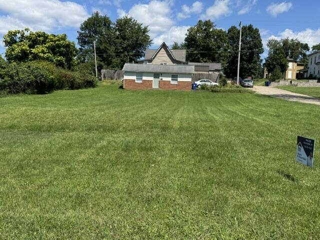 319 Broadway St. Property Photo 1