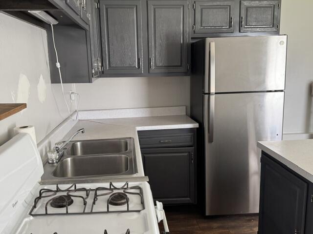 319 Broadway St. Property Photo 11