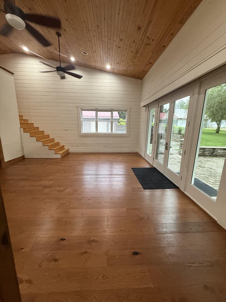 942 Howard Road Property Photo 24
