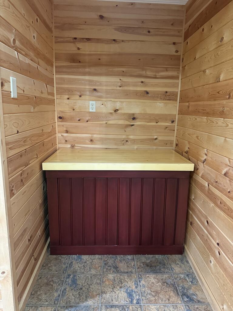 942 Howard Road Property Photo 47