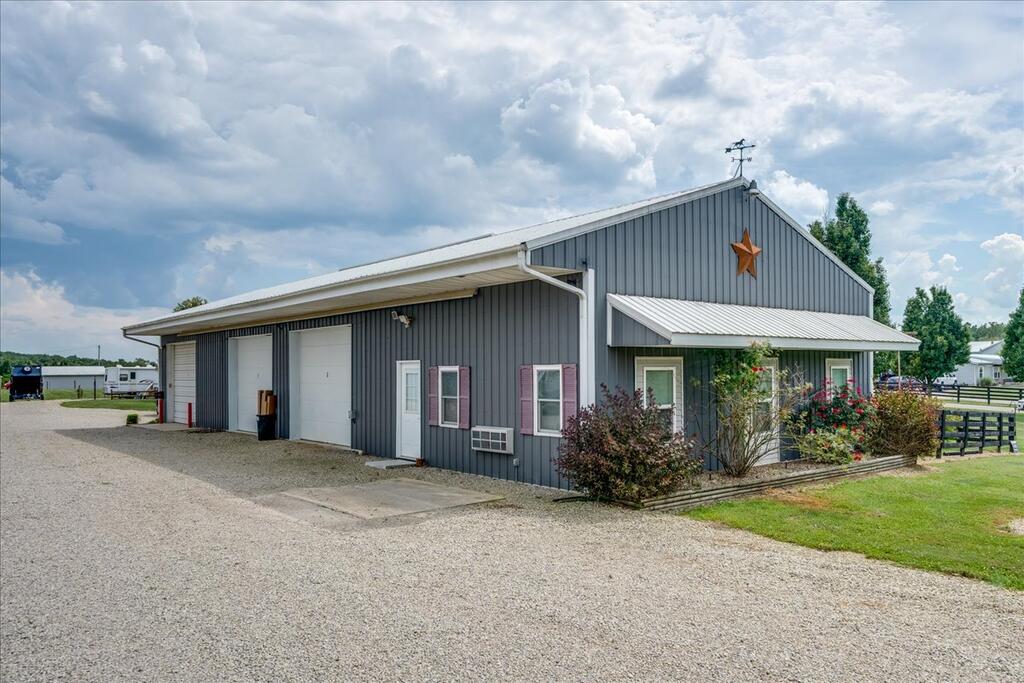 968 Shepherd Road Property Photo 8