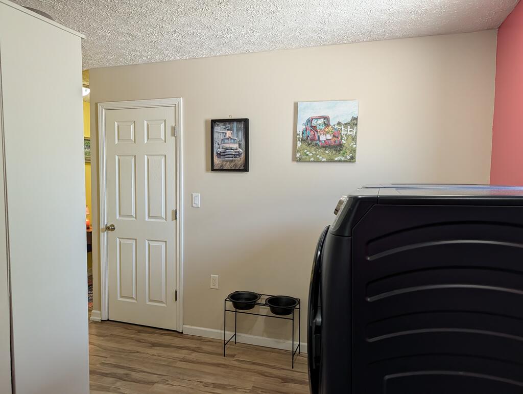 403 Vine Street Property Photo 30