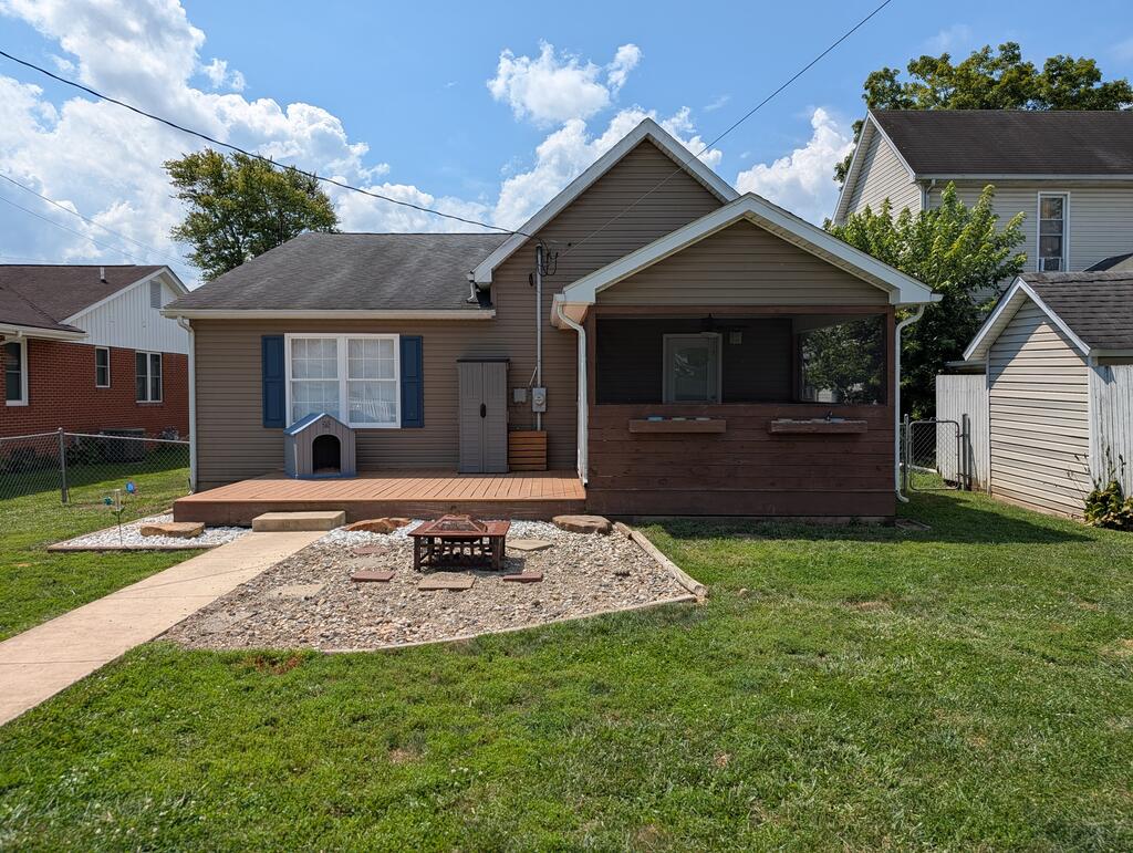 403 Vine Street Property Photo 33