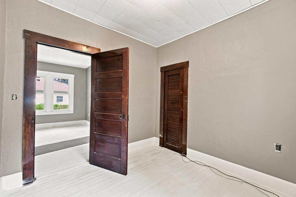 621 Liberty Street Property Photo 12