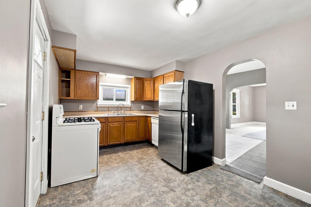 621 Liberty Street Property Photo 13
