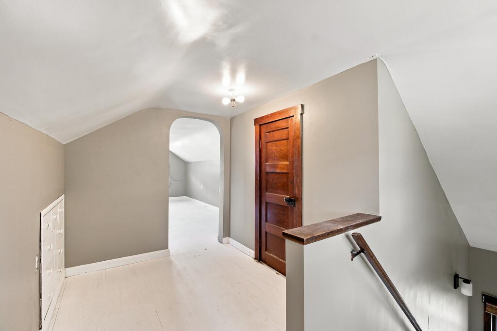 621 Liberty Street Property Photo 18