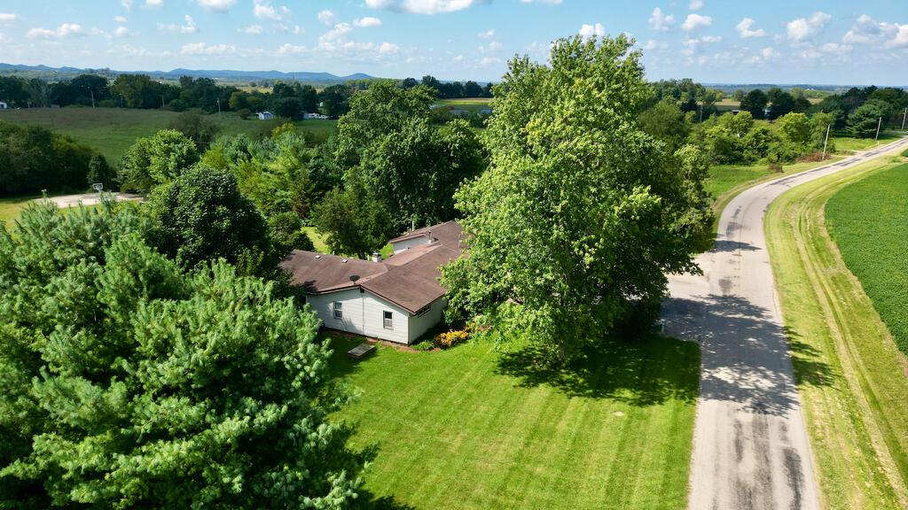 10843 Kingston Whisler Road Property Photo 1