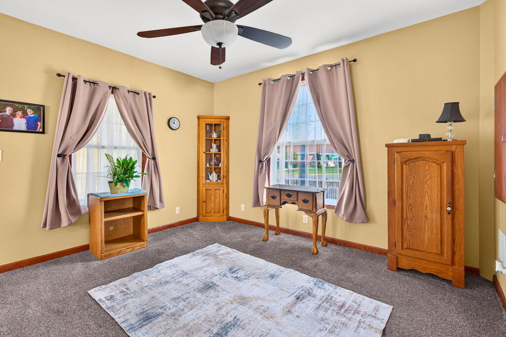10 Burlington Road Property Photo 18