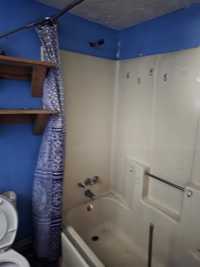 265 S Illinois Ave. Property Photo 14
