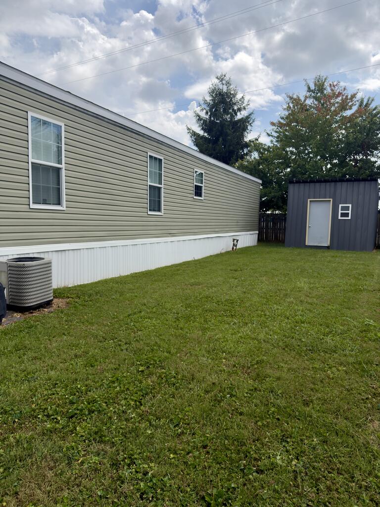 15 Tomahawk Circle Property Photo 5