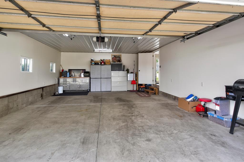 150 Kent Lane Property Photo 35