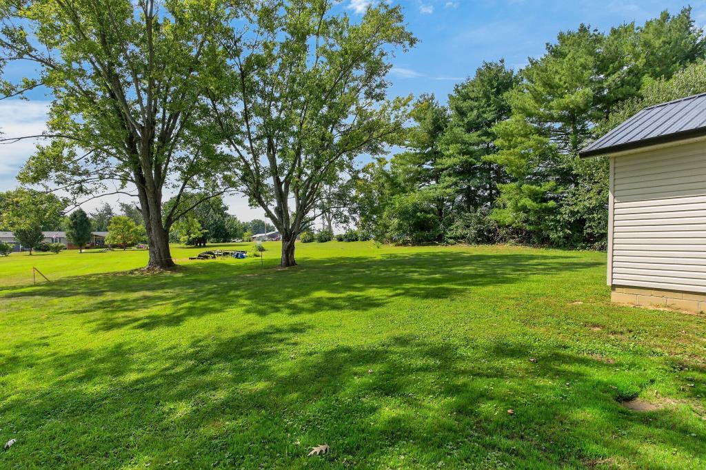 150 Kent Lane Property Photo 40