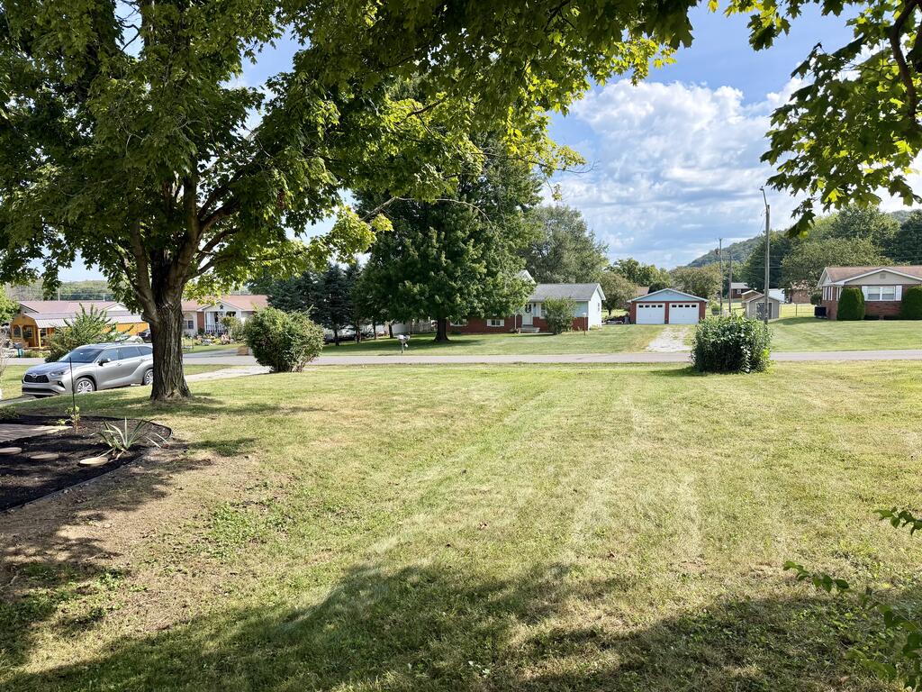 76 Glenn Drive Property Photo 16