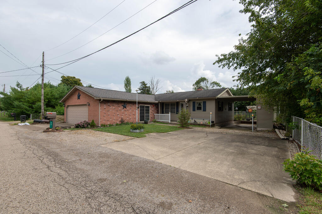 42 E Riehle Road Property Photo 3