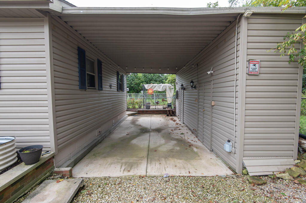42 E Riehle Road Property Photo 11