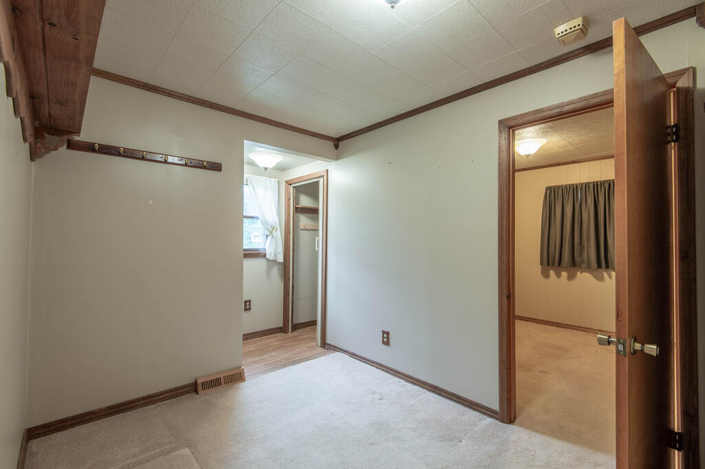 42 E Riehle Road Property Photo 13