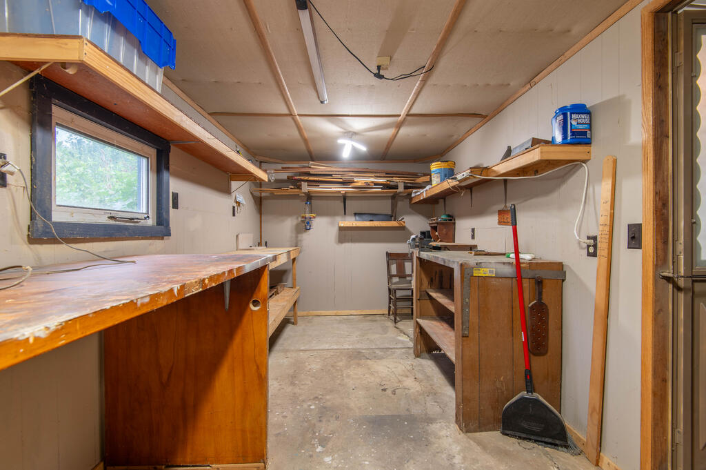 42 E Riehle Road Property Photo 22