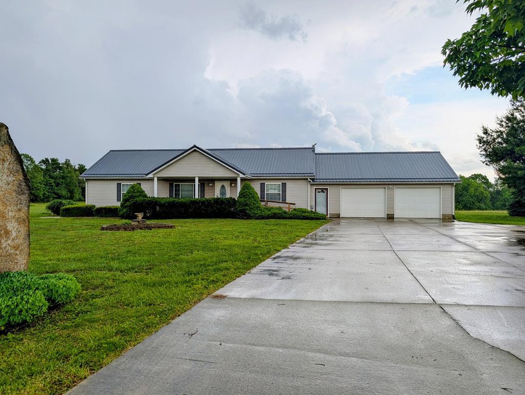 284 Camp Creek Road Property Photo 1