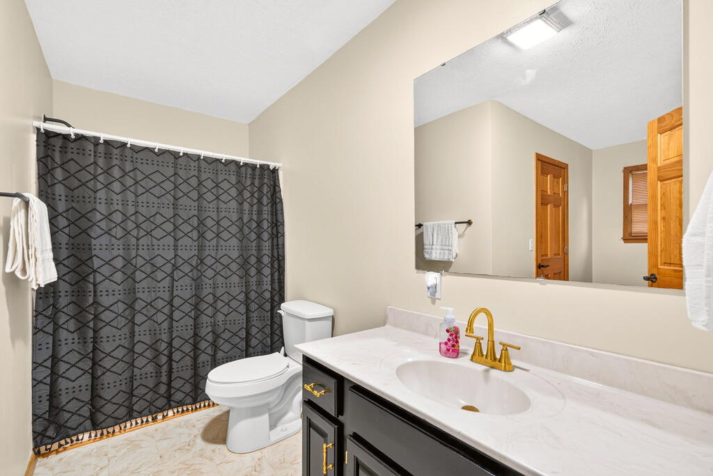 652 Laurel Lick Road Property Photo 18