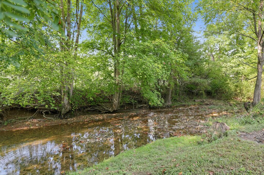 545 Ratcliff Road Property Photo 1
