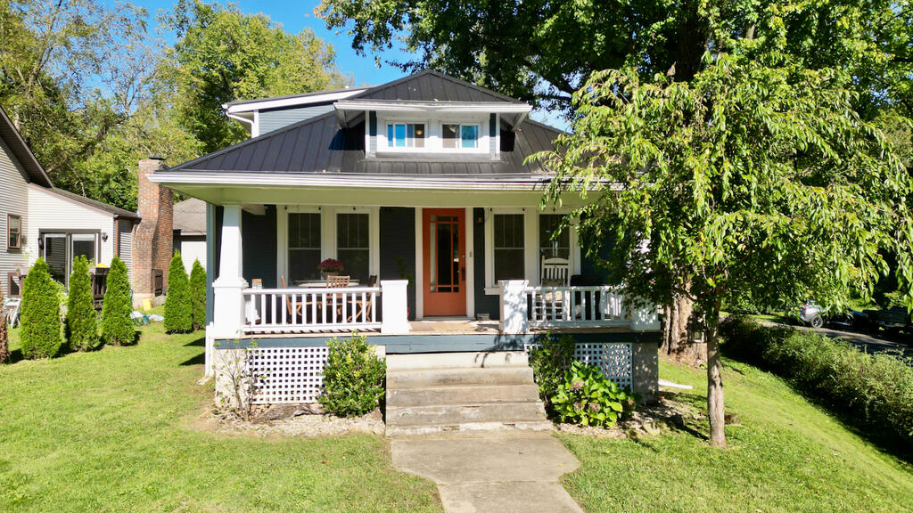 398 Belleview Ave Property Photo 1