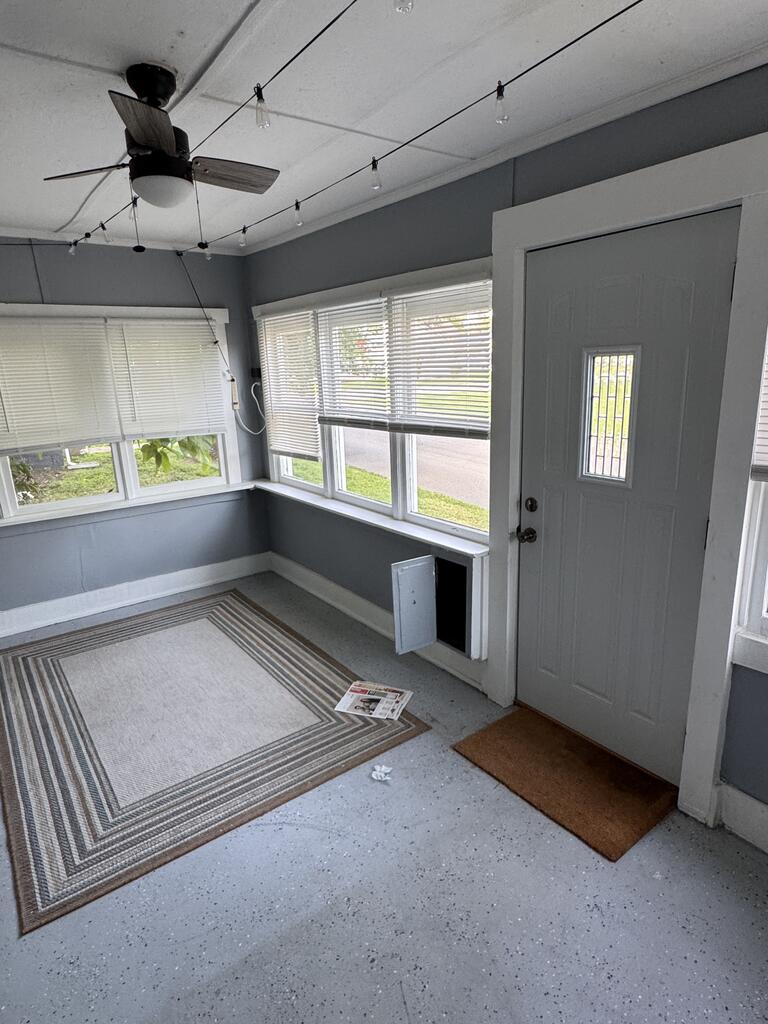 109 S Bennett Ave. Property Photo 12